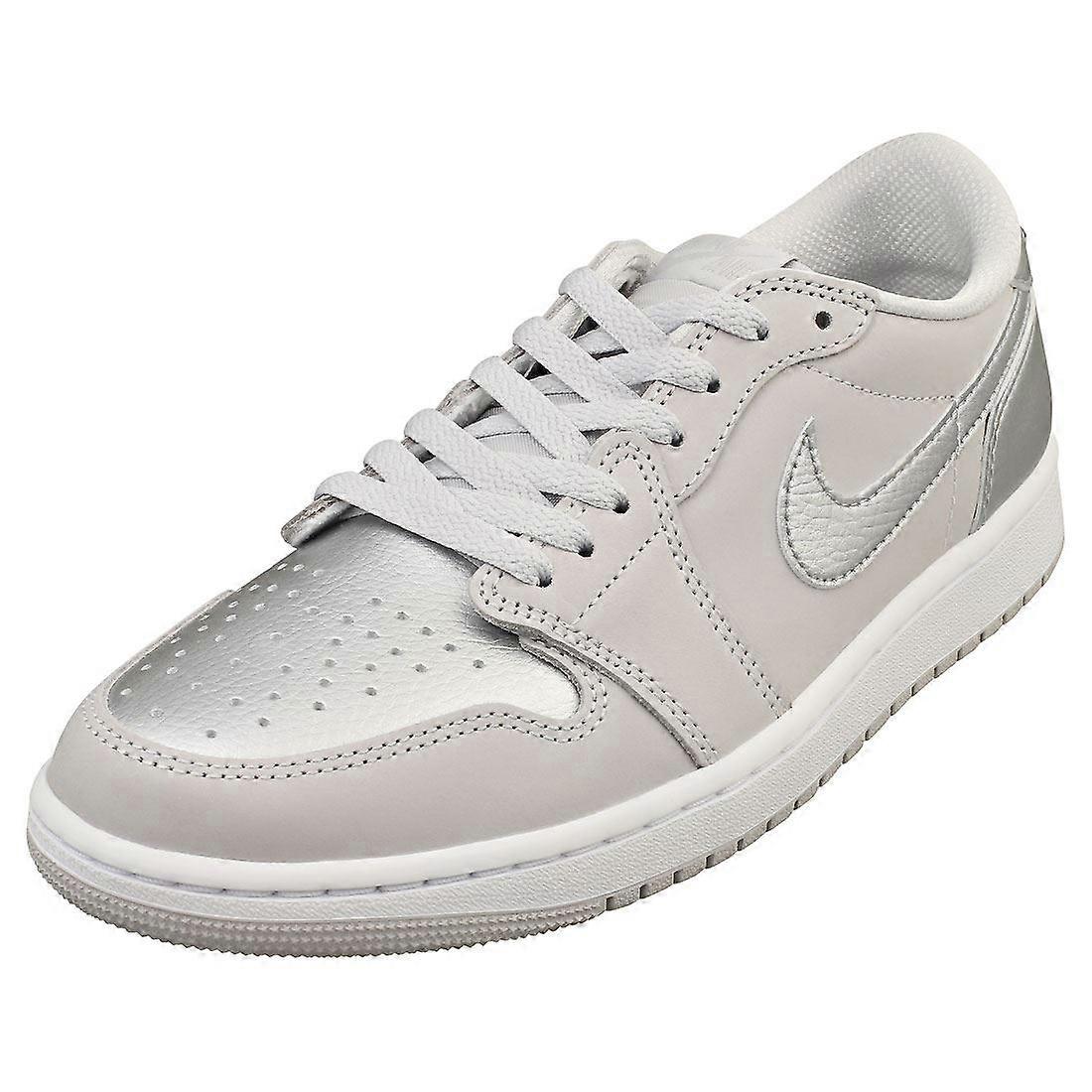 Nike Air Jordan 1 Retro Low Og Mens Fashion Trainers in Grey Silver
