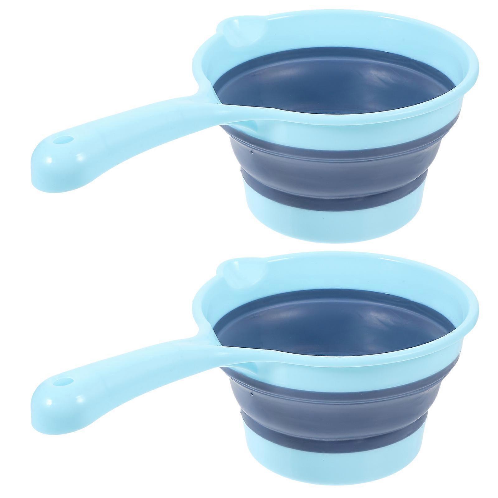 2Pcs Kitchen Folding Handle Bailer Hanging Portable Water Scoops (Random Color and Style)