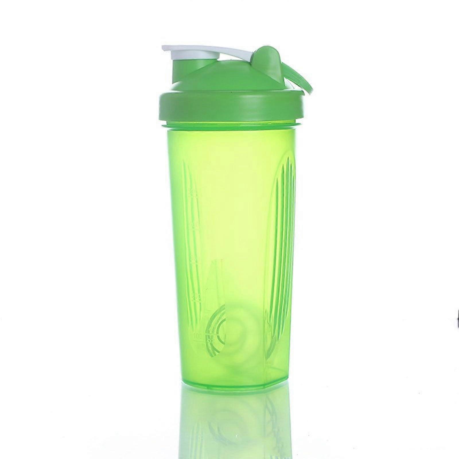 Odor-Resistant Shaker Bottles for Gym, Protein Shake Mixer, 32 oz, BPA-Free, Smooth Blending, Lightweight Fitness Accessory