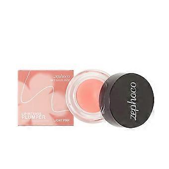 Zephoco Light Powder Lip Fullness Cream gir skånsom fuktighet, næring og pleie til leppehuden, og lysner og fukter leppene.