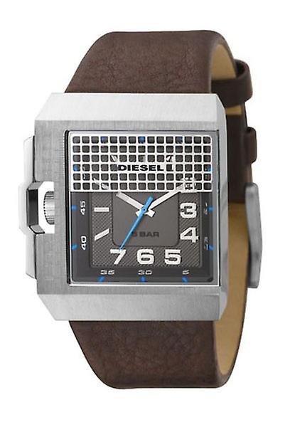 Diesel men watch for Unisex Analog Quartz with Cowhide Bracelet DZ1309