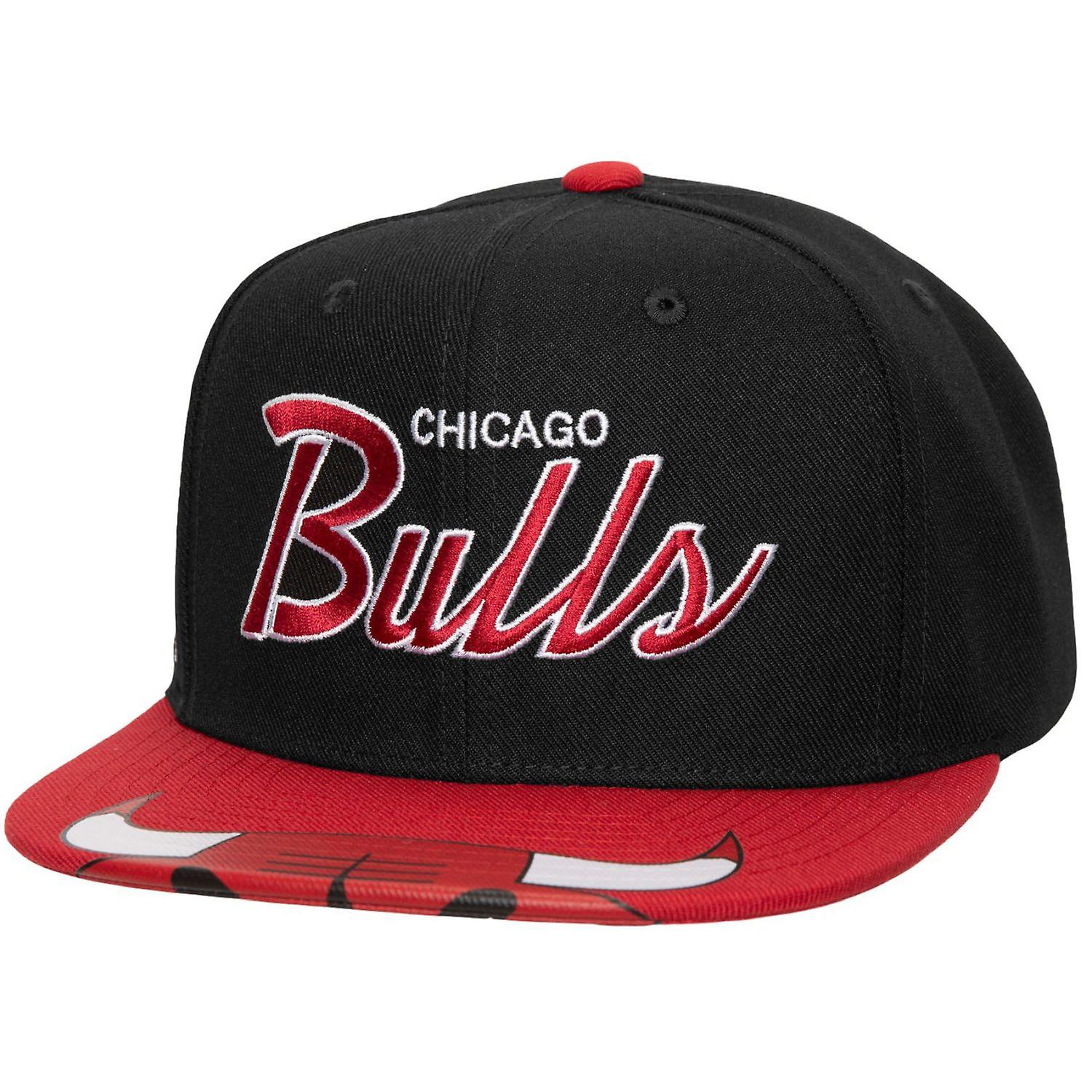 Mitchell & Ness Snapback čiapka VISOR PRINT Chicago Bulls