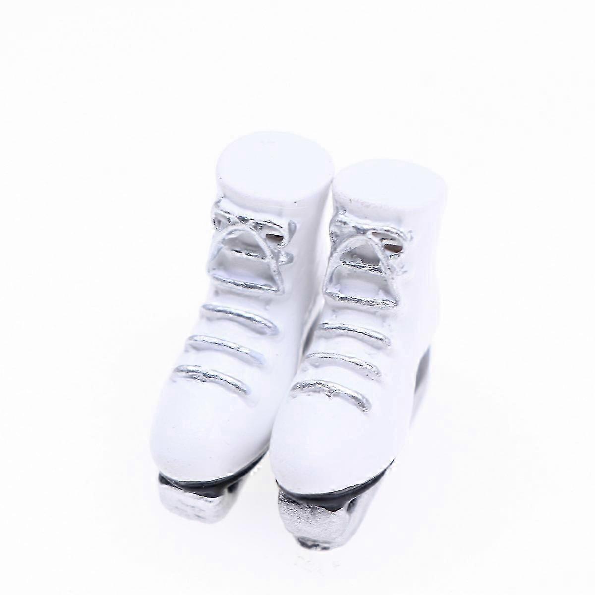 1 Pair Decorative Miniature Ice Skate For Dolls Diy Craft Projects Dollhouse Decor Realistic Mini Ice Skates Dolls Diy Decor
