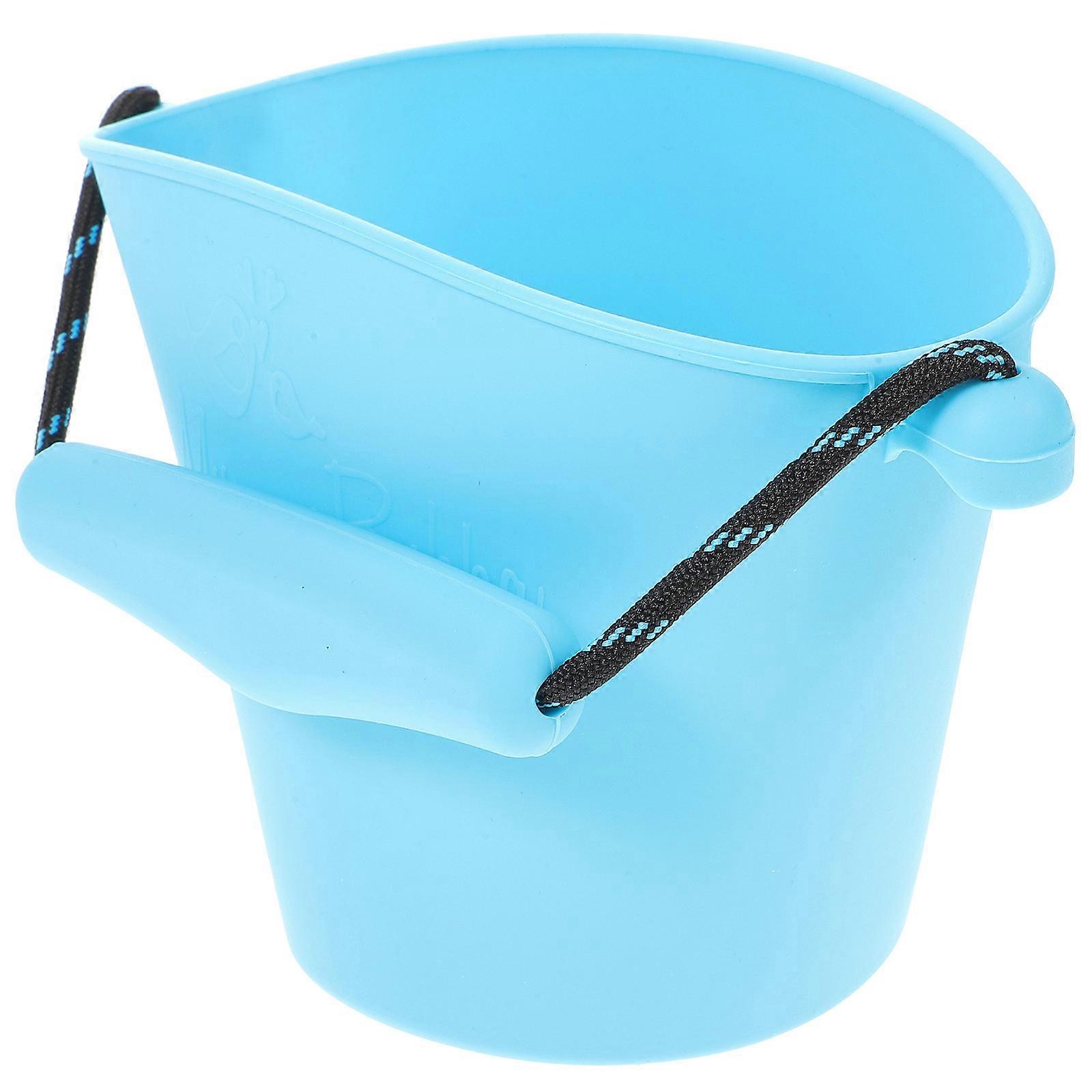 Silicone Portable Folding Bucket for Containing 1.5 Liter Water Outdoors