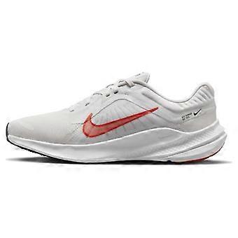 Nike Quest 5 Platinum Tint White Black Light Crimson DD0204-007