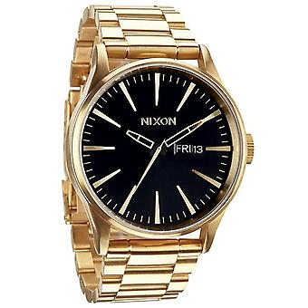 Nixon Sentry Quartz Analog Man Watch with A356510 Stainless Steel Bracelet