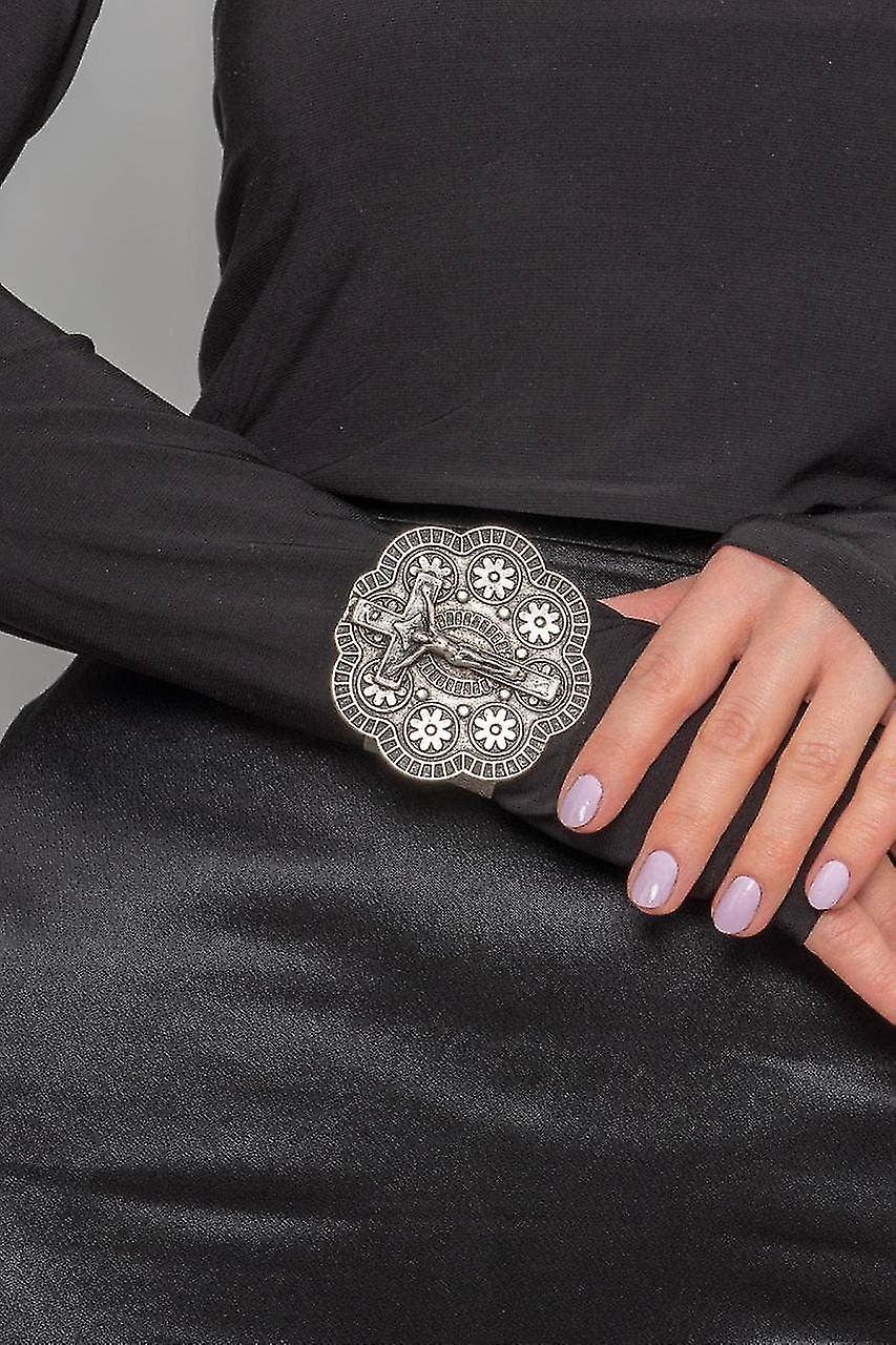ZeyDor Embossed Cross Bracelet 12024