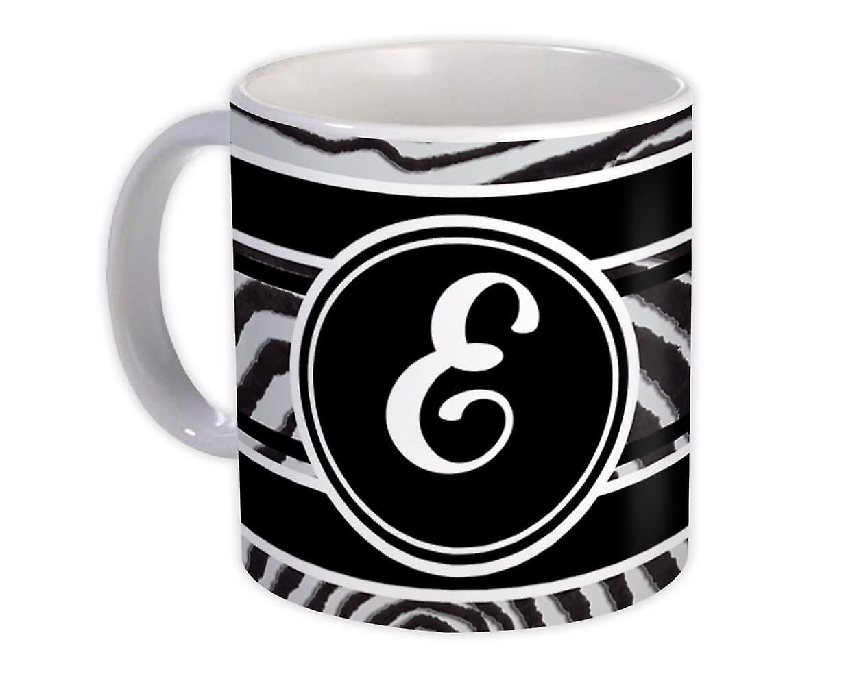 Presentmugg: Monogram Letter E Zebra