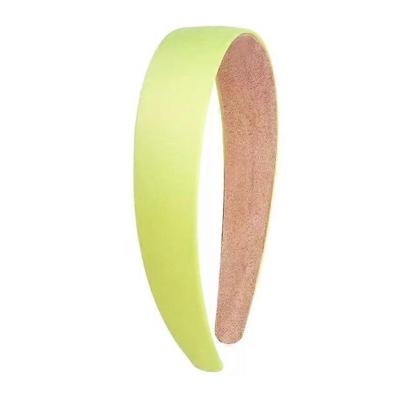 Elegant and versatile hairband for effortless style –  for various occasions. (Light Green)