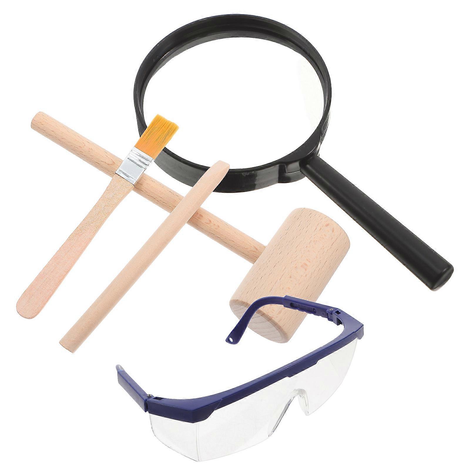 Archaeological Excavation Toy Kit with Mini Wooden Hammer and 1Set