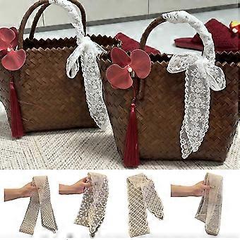 Écharpe en dentelle florale pour femme : une touche de sophistication pour toutes vos tenues, au bureau comme en soirée.