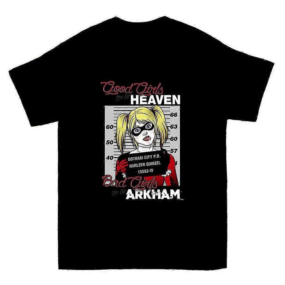الفتيات السيئات يذهبن إلى قميص Arkham