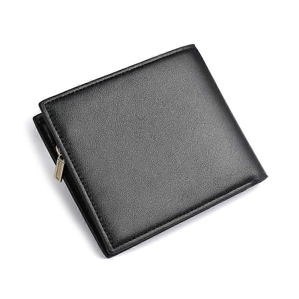 Men's Everyday Wallet, Showcasing Craftsmanship and Ample Storage Capacity