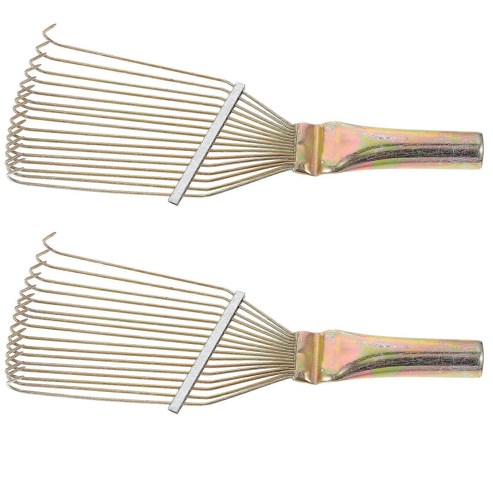 Portable Steel Wool Combs for Pet Use Golden Color Smooth and Safe Lightweight and Durable 2Pcs
