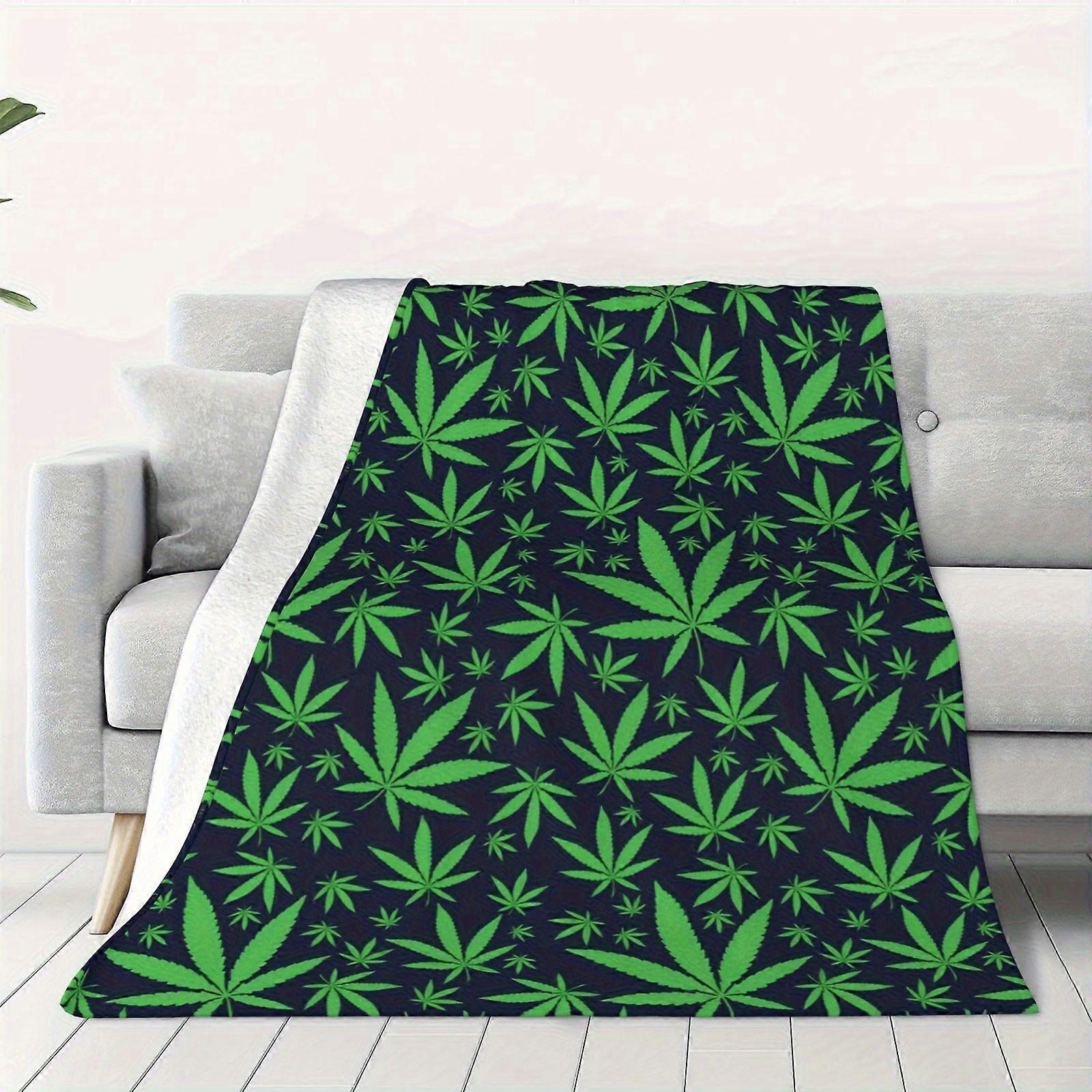 Luxury Flannel Gradient Maple Leaf Blanket Comfortable And Soft Suitable For Adults Multi-Specification Four-Season Blan-qweui291