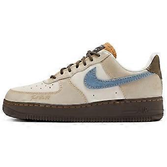 Nike Air Force 1 Low Love & Peace Chaussures de skate basses antidérapantes et résistantes à l'abrasion pour femmes, marron, blanc et bleu HQ3458-142