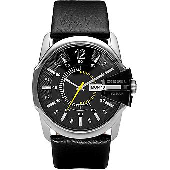 Diesel Master Chief Quartz analoge man horloge met koeienhuid armband DZ1295