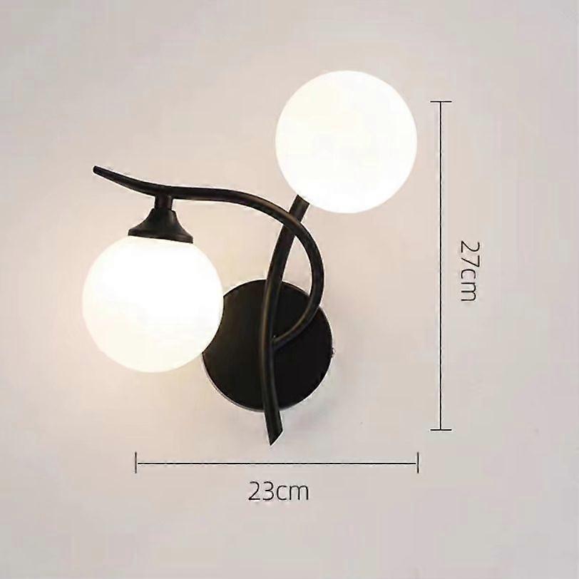 مصابيح الحائط الأمريكية البسيطة البيضاء الزجاجية الخلفية الشمعدان الجدار شمعدان الشرفة الممر غرفة نوم السرير بقيادة الجدار