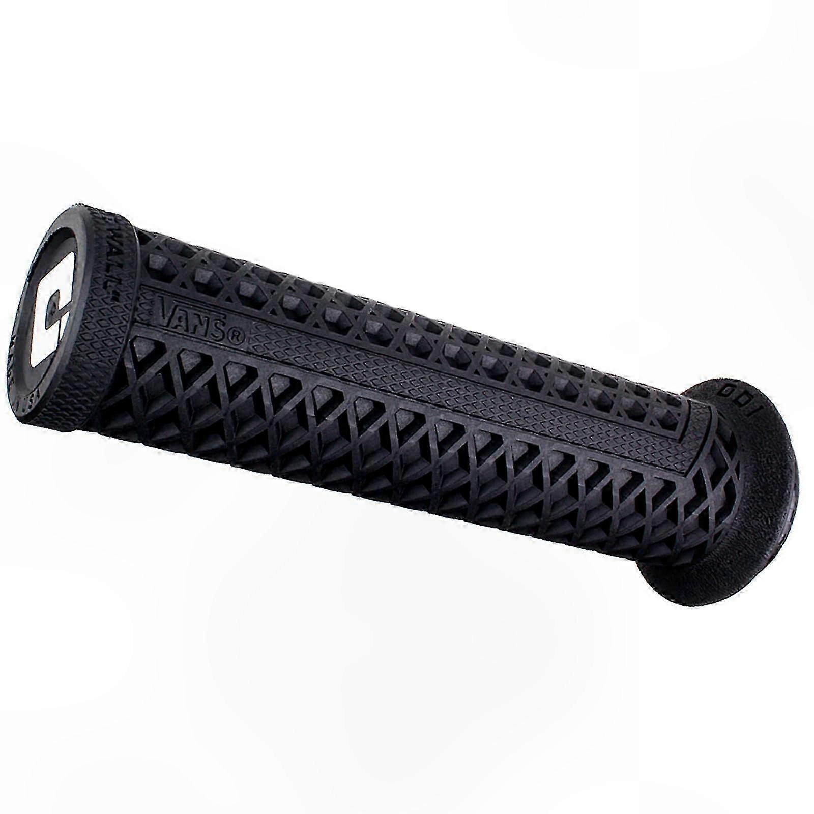 Black Handlebar Grips V2.1 Lock-On Design for Enhanced Control and Comfort