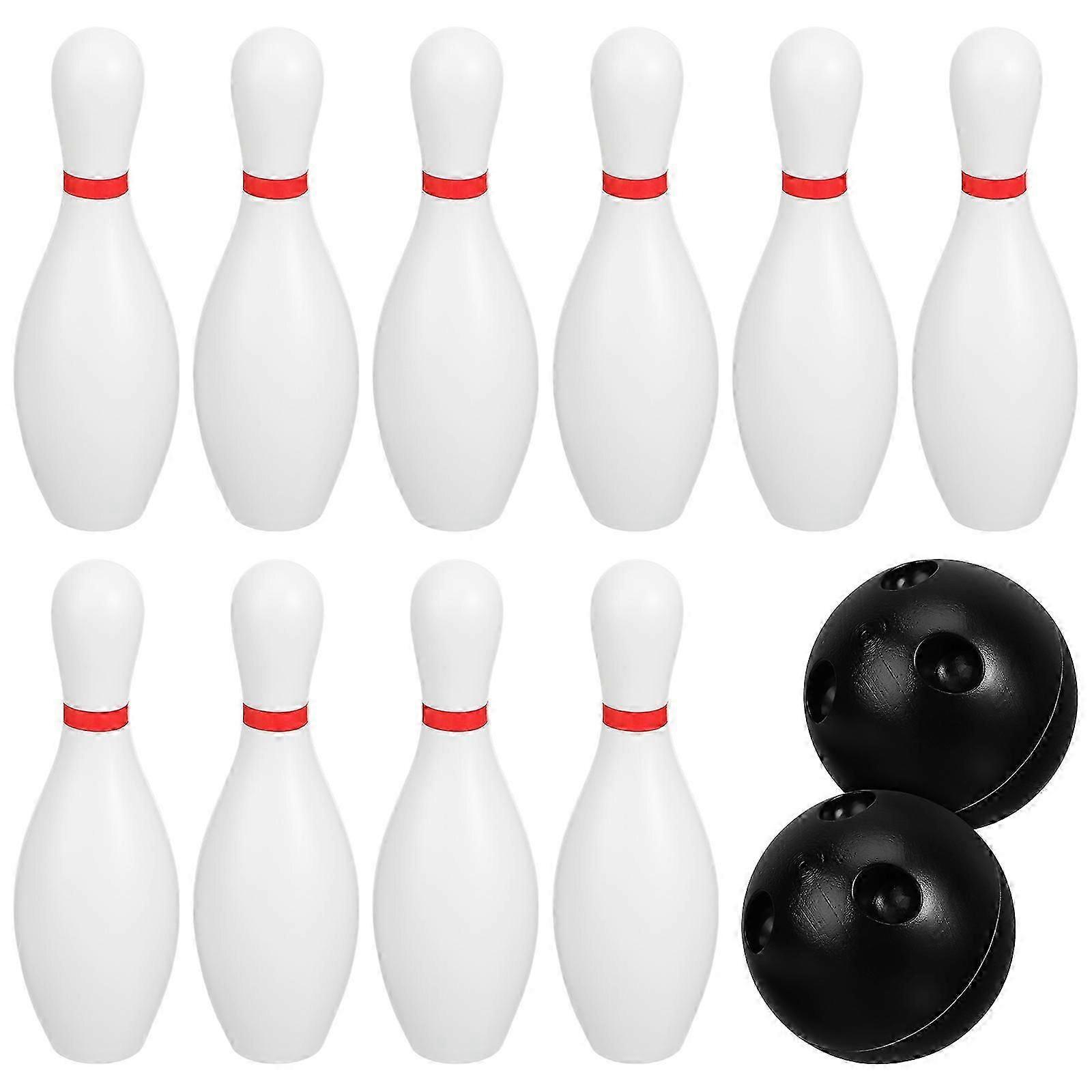 Plastic Bowling Pins Set For Playing 1Set Indoor Use