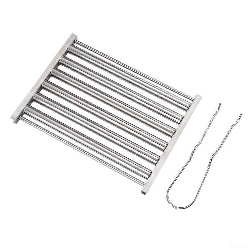 Slim and functional. The stainless steel grill grate makes outdoor cooking a breeze while ensuring safety (large) Large.
