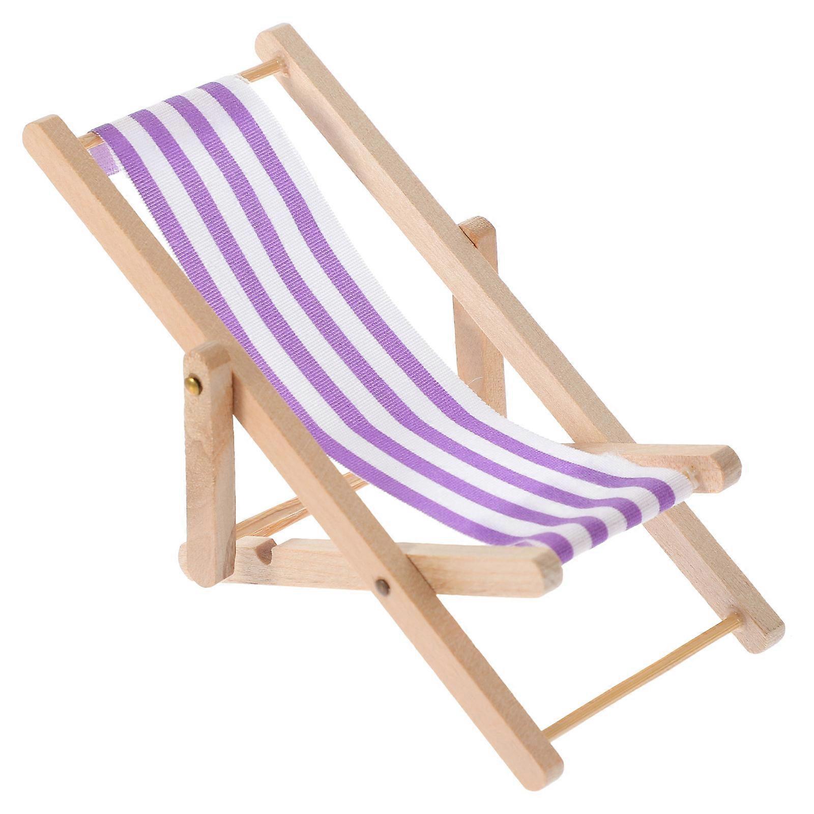 Compact Foldable Mini Beach Chair Model for Realistic Seaside Doll House Scenes – Ideal for Coastal Decor, Display and Collecting