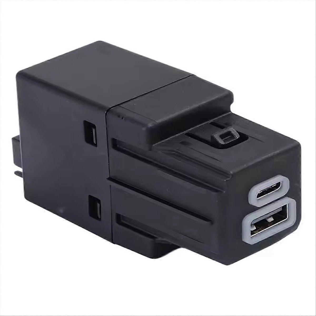 Interface audio auxiliaire 68381663AA pour conduite à gauche