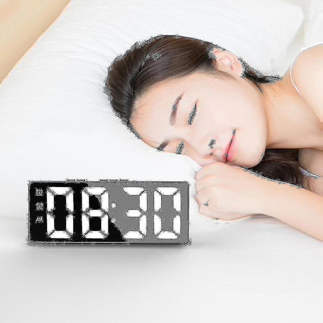 Digital Alarm Clock (powered By Battery) Or Usb Powered Table Clock Snooze Night Mode 12/24h Electr