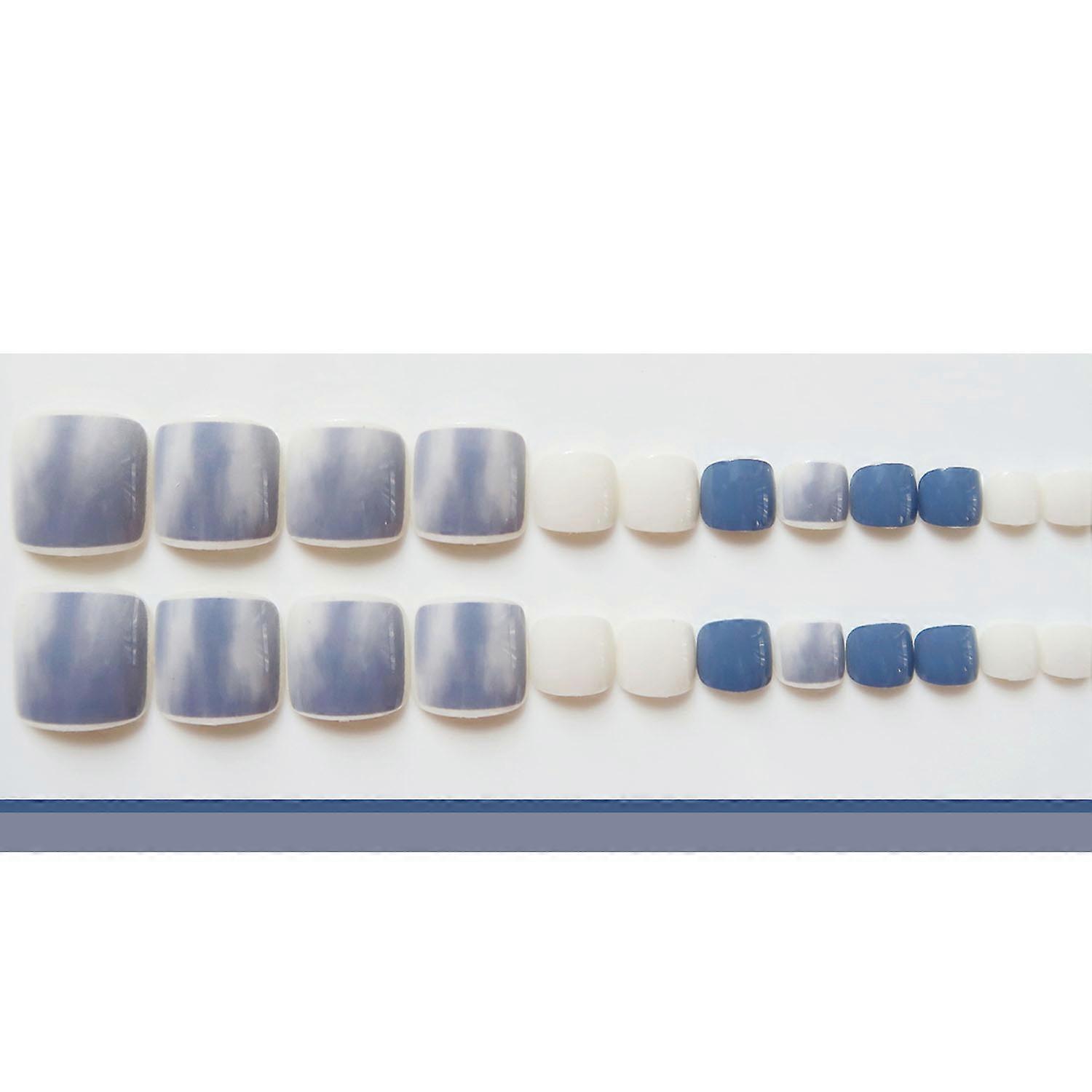 24-piece nail set (Milk Blue Halo)