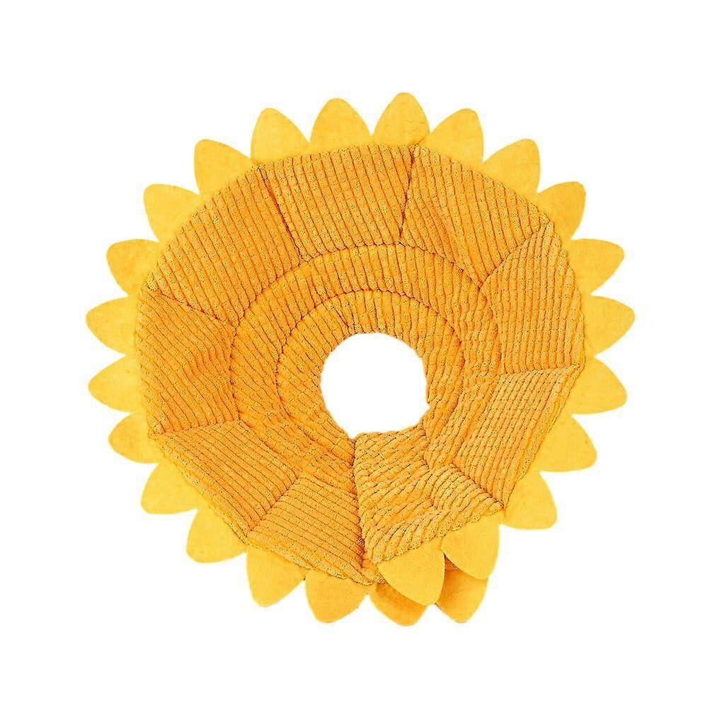 Sunflowershaped cat cone collar, adjustable and comfortable for pets. Sunflower pet recovery collar made of cotton, L