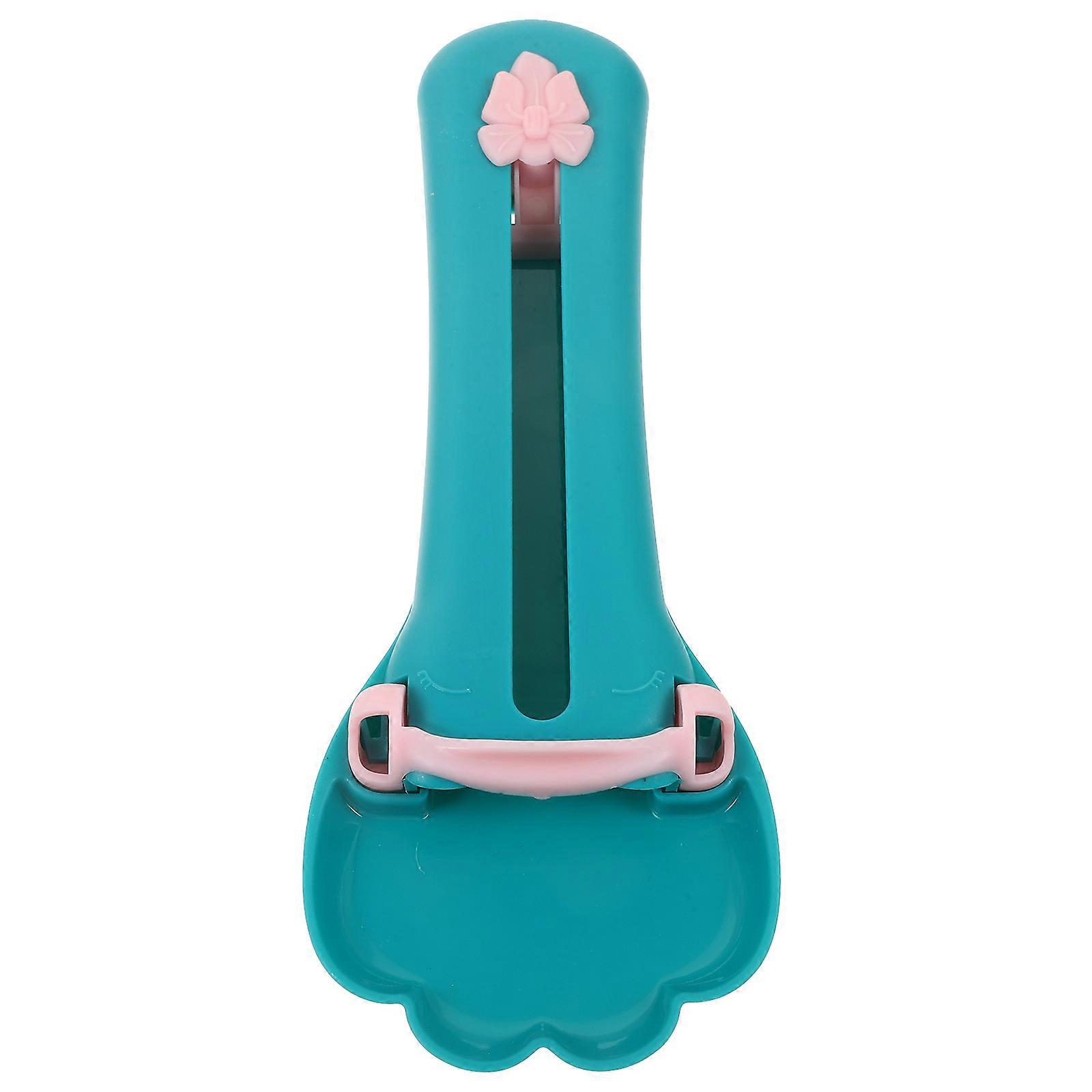 Compact Feeding Spoon Cat Claw Shaped Tool For Feeding Time 7.7X2.8X0.8In 1Pack