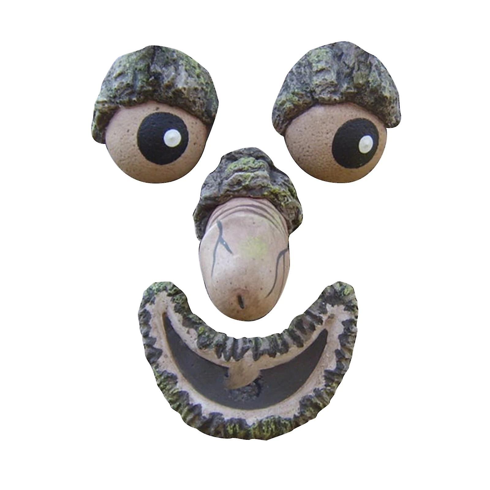 Courtyard Outdoor Tree Bark Ghost Funny Face
