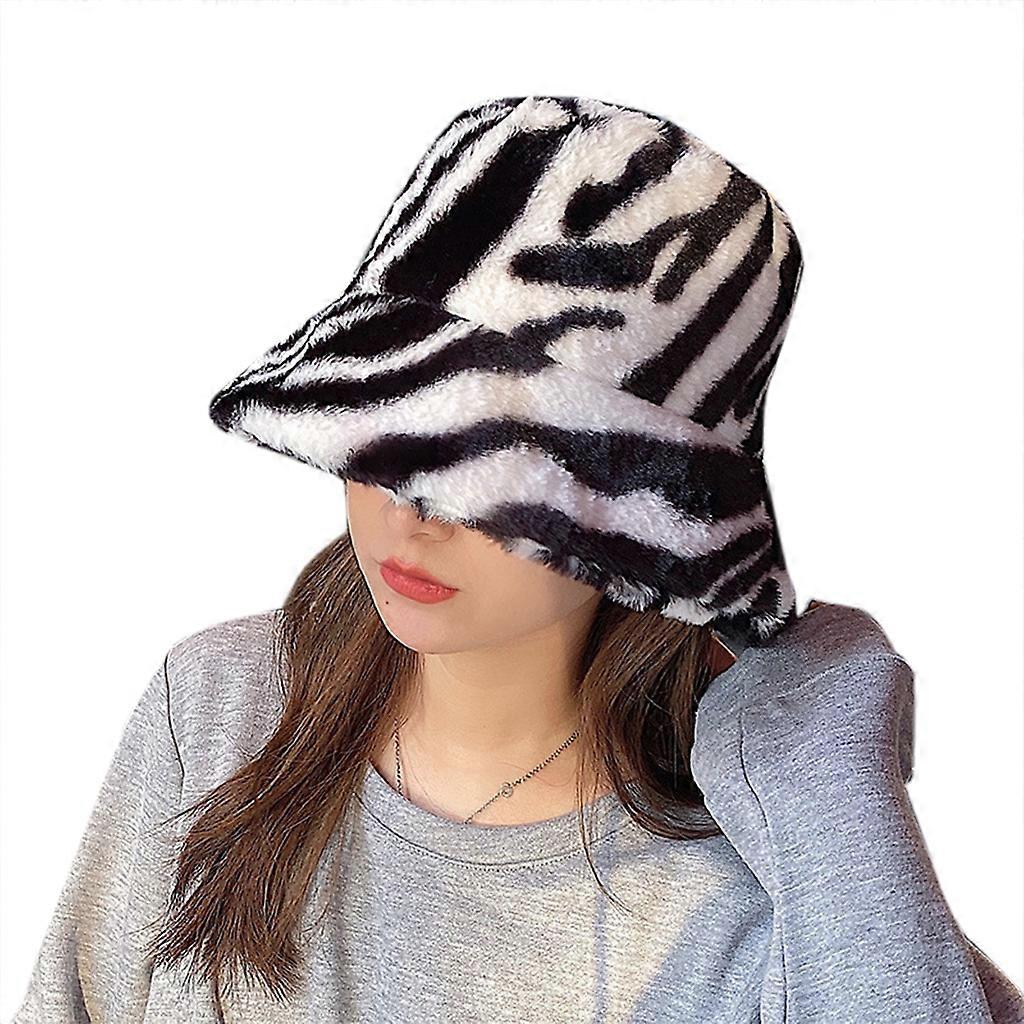 Bucket Hats with Cow Pattern Decoration Made from Sunday Angora Yarns