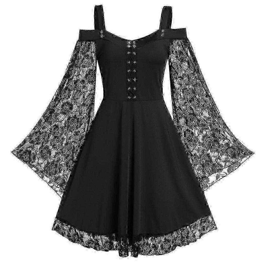 Gothic Lace Costume for Halloween in Medieval Lolita Style
