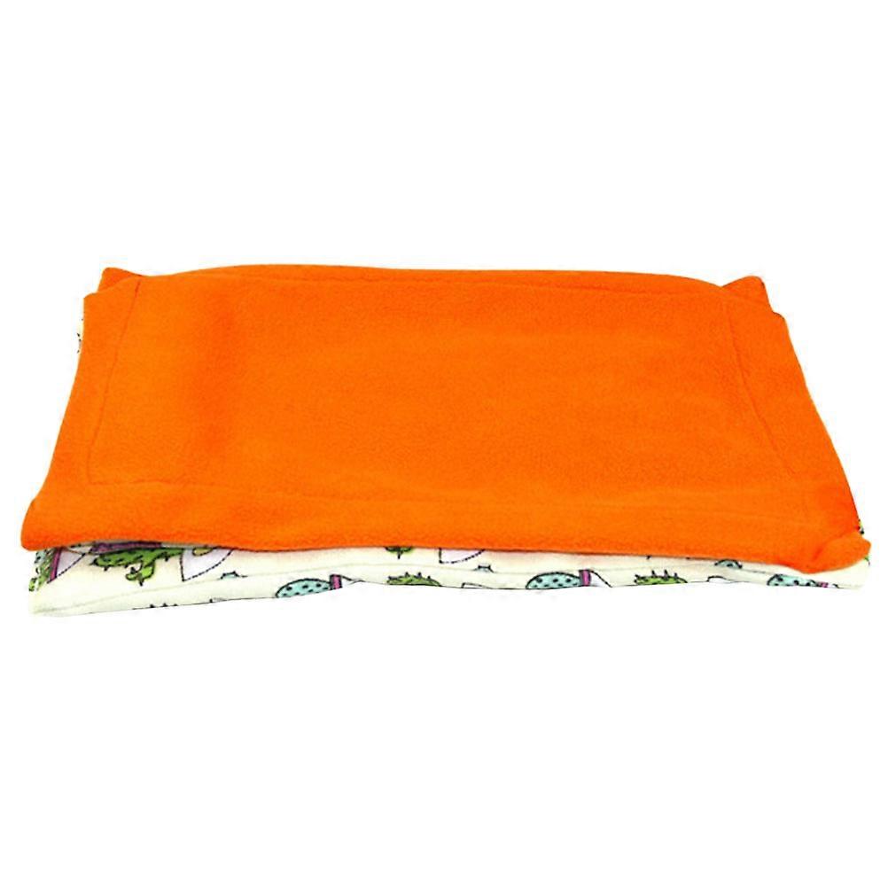 Comfortable Lizard Sleeping Bed for Guinea Pig Sleeping Bed