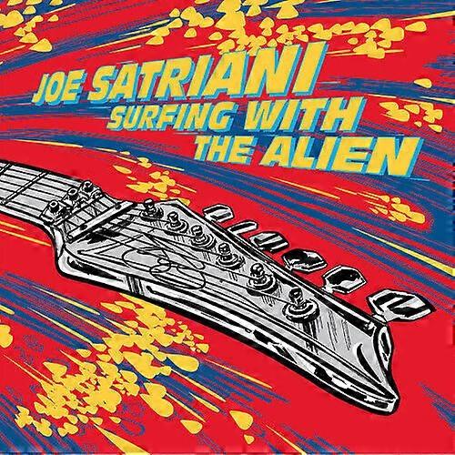 Joe Satriani surfando com o CD Alien