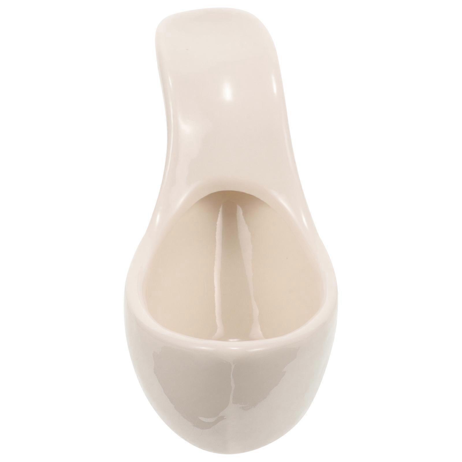 Versatile Art Vase, Suitable for Flowers or as Standalone Decor, Refined Choice