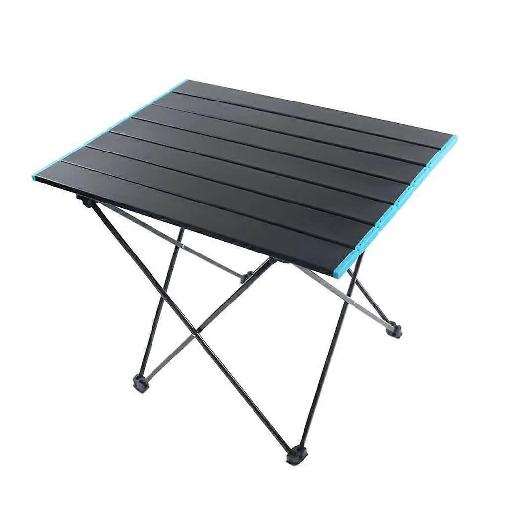 Compact and folding table for camping – ideal for on the go