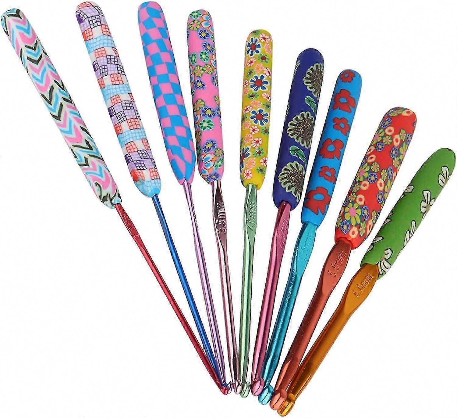 Amigurumi Crochet Hooks 9 Pack, Multi Coloured Metal Crochet Hooks Set Soft Grip, With Floral Handles for Arthritic Hands, 2.0 to 6.0mm