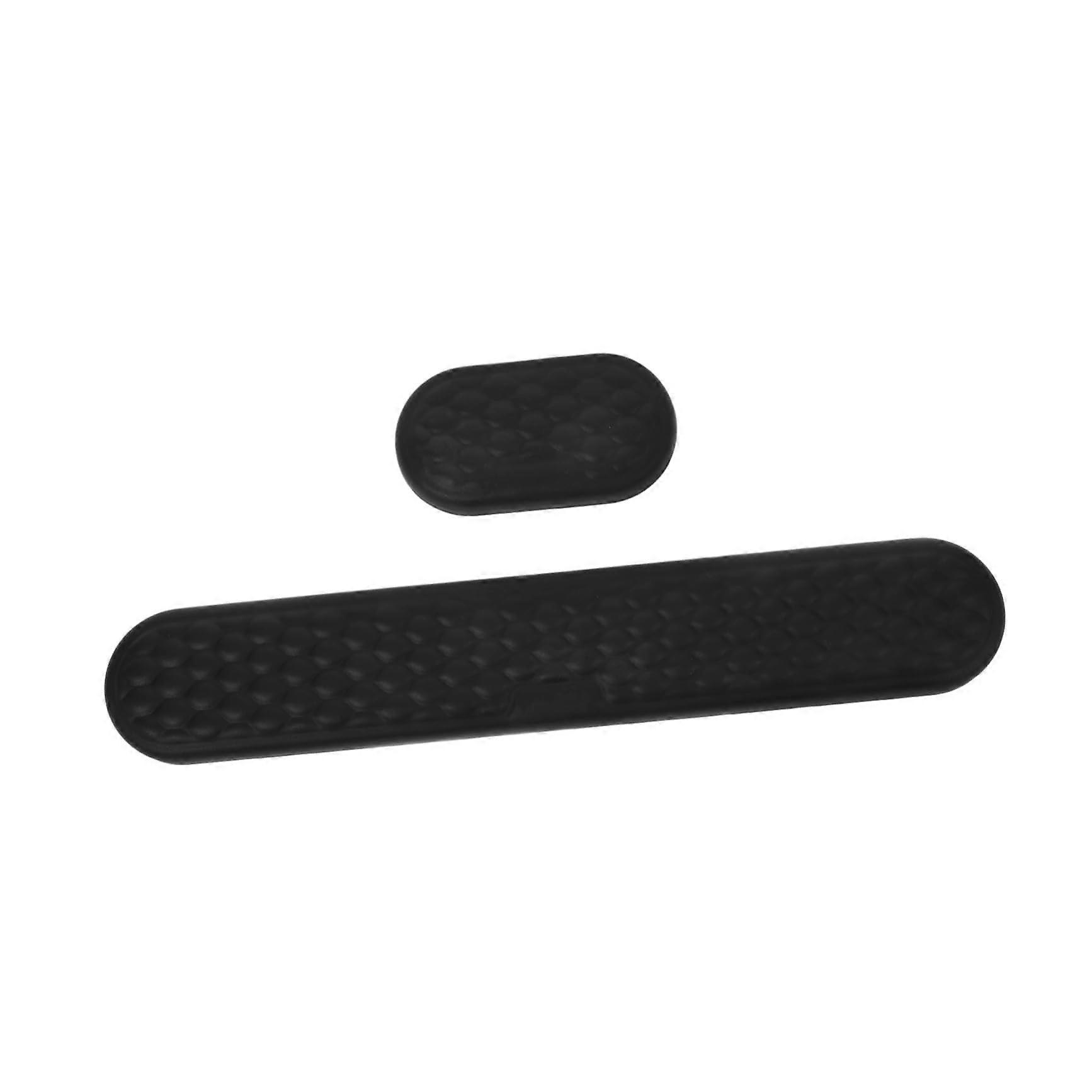 Ergonomic keyboard wrist rest made of elastic silicone, nonslip, black