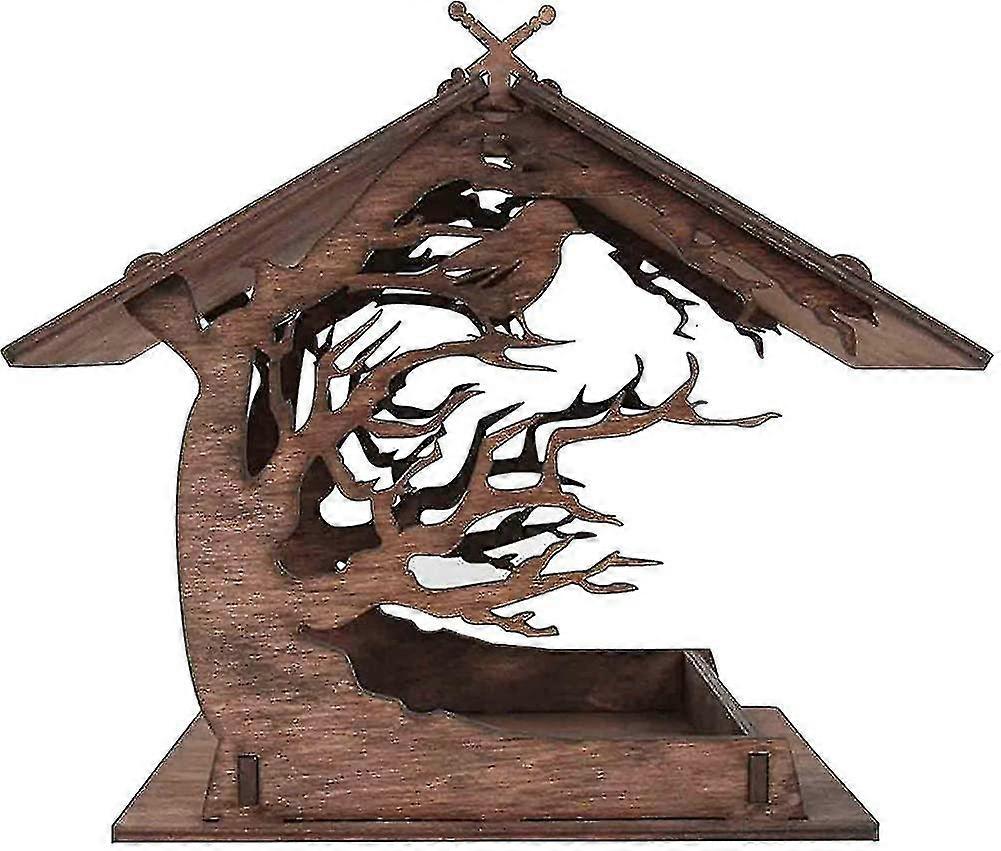 בית עץ מאכיל ציפורים. בית עץ מאכיל ציפורי עץ. ציפור עץ מאכיל ציפורים