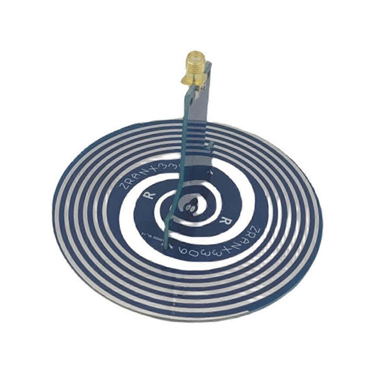 950MHz-7GHz UWB Circularly Polarized Antenna RHCP