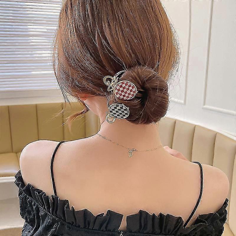 1 checkerboard high ponytail metal fixing clips (square brown check)