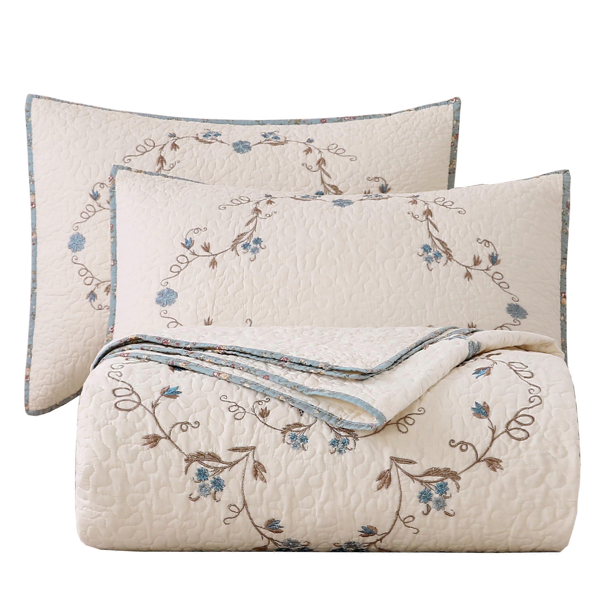 3Piece Elegant Floral Embroidered Bedspread Coverlet Set Oversize Queen Cotton Reversible Patchwork Includes 2 Shams