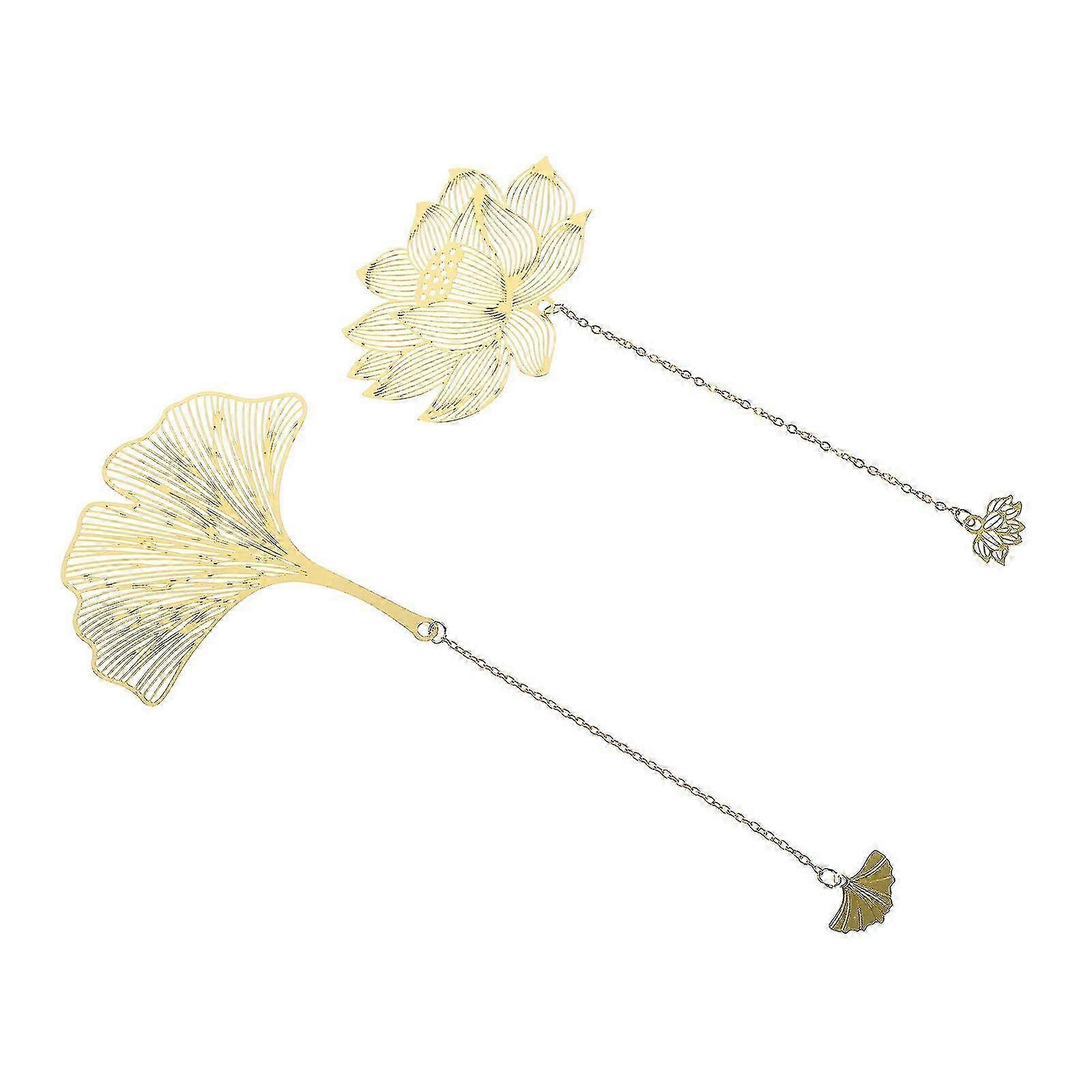 2pcs Decorative Bookmarks Hollow-out Leaf Design Exquisite Metal Page Markers