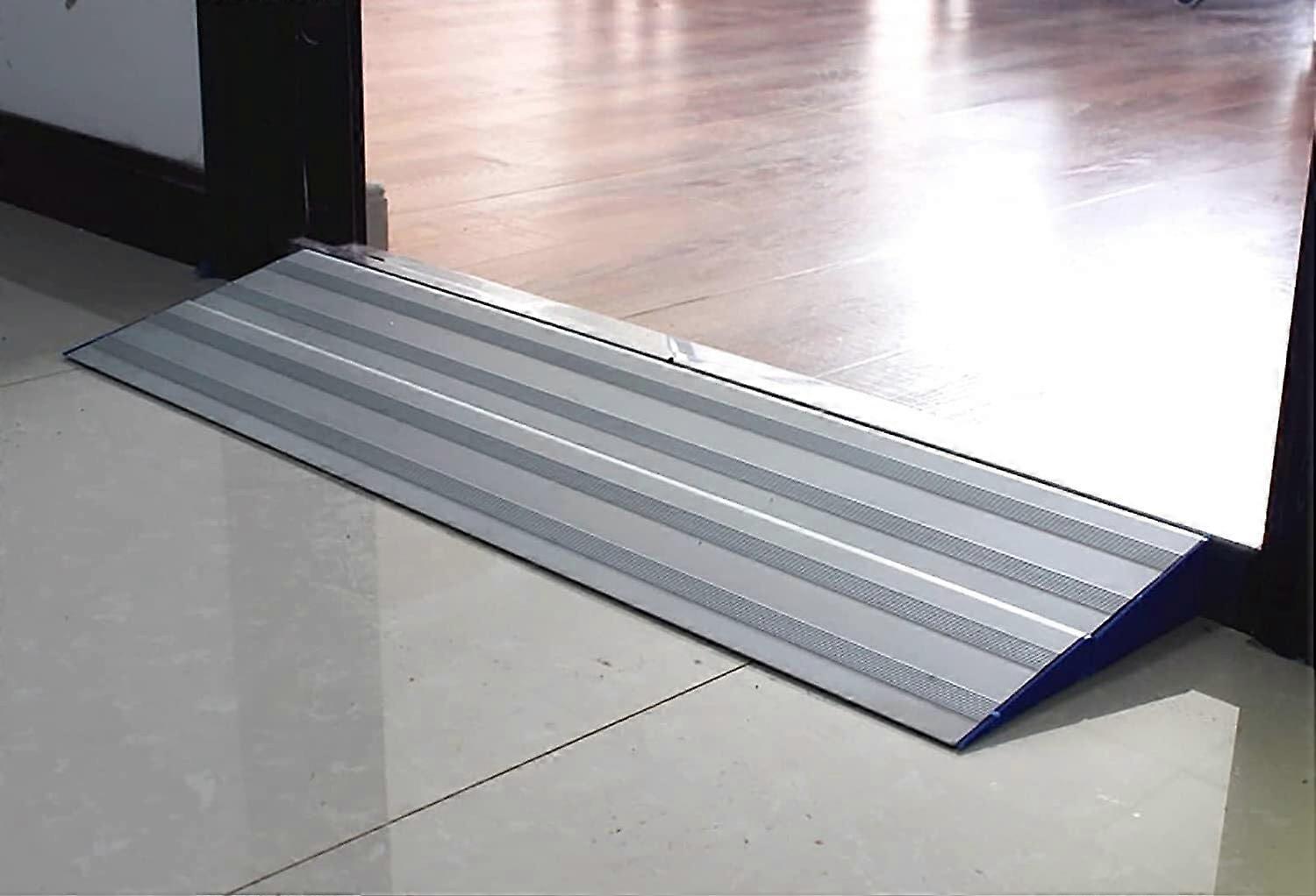 Portable Wheelchair Ramp, Non-Slip Aluminum Curb Ramp for Cars, 30x75x6cm, Durable and Wear-Resistant Scooter Accessory
