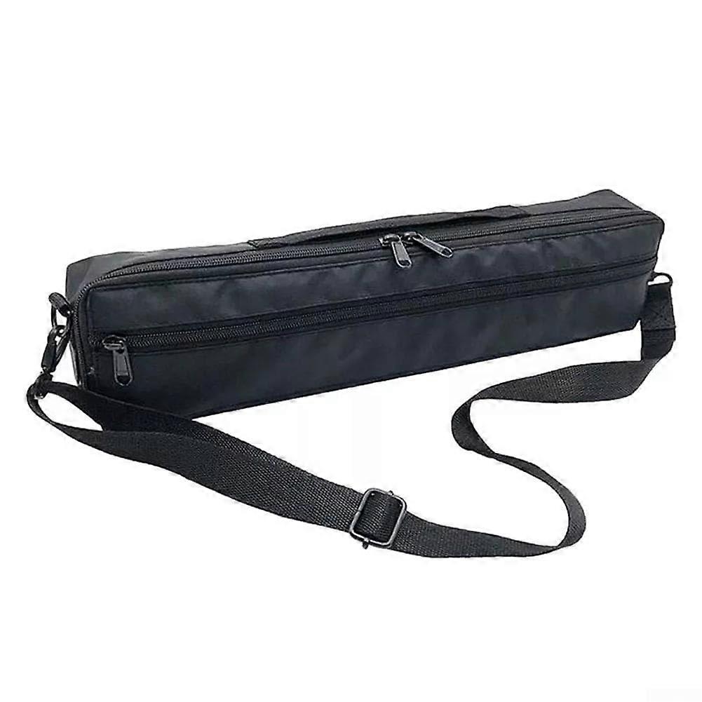 Slim design, padded flute case with metal hook and reflective lines for safety in lowlight conditions (16 holes)