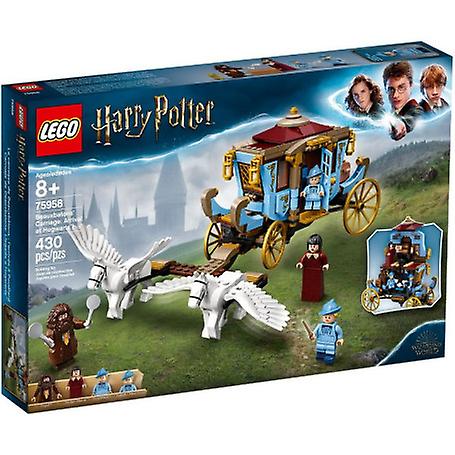 LEGO 75958 the coach of Beauxbatons: arrival at Hogwarts