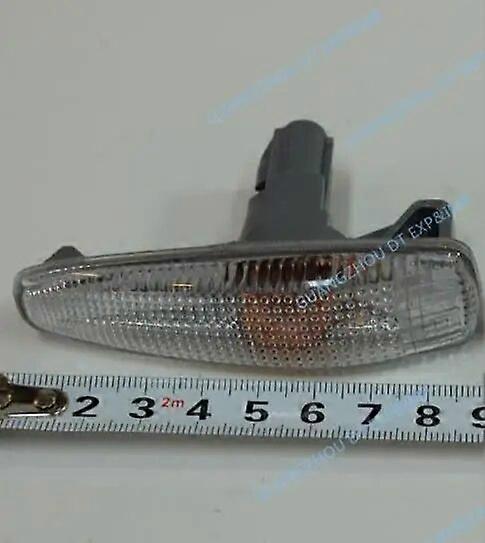 1 Piece 2007-2012 Side Turn Lamp for Airtrek CW Fender-lamp for Outlander with Bulb Turning Signal Warning Lights