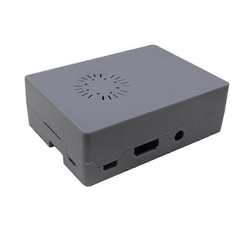 ja jäähdytystuulettimen kotelokotelo Pi3B-emolevyn kotelolle